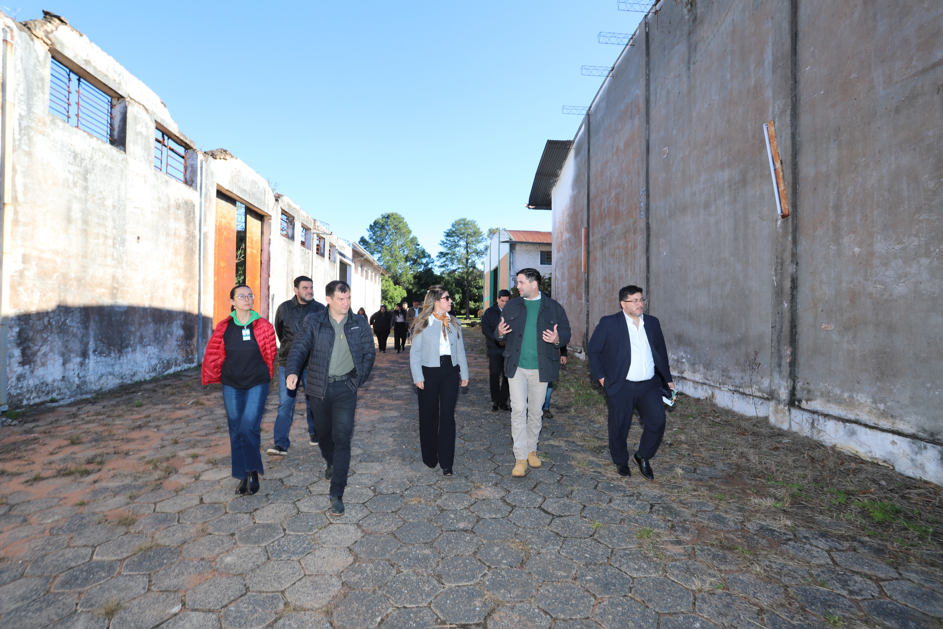 Recorrido por las instalaciones de la sede en Paraguarí